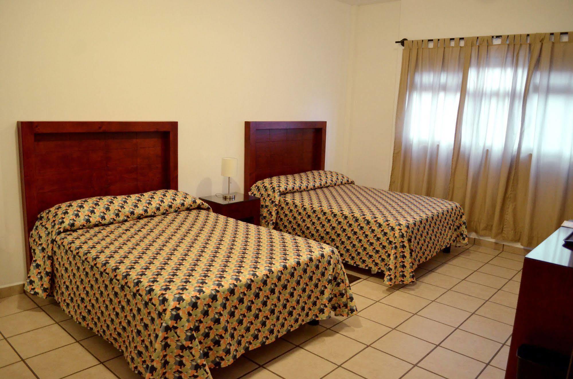 Hotel San Miguel Pénjamo Εξωτερικό φωτογραφία
