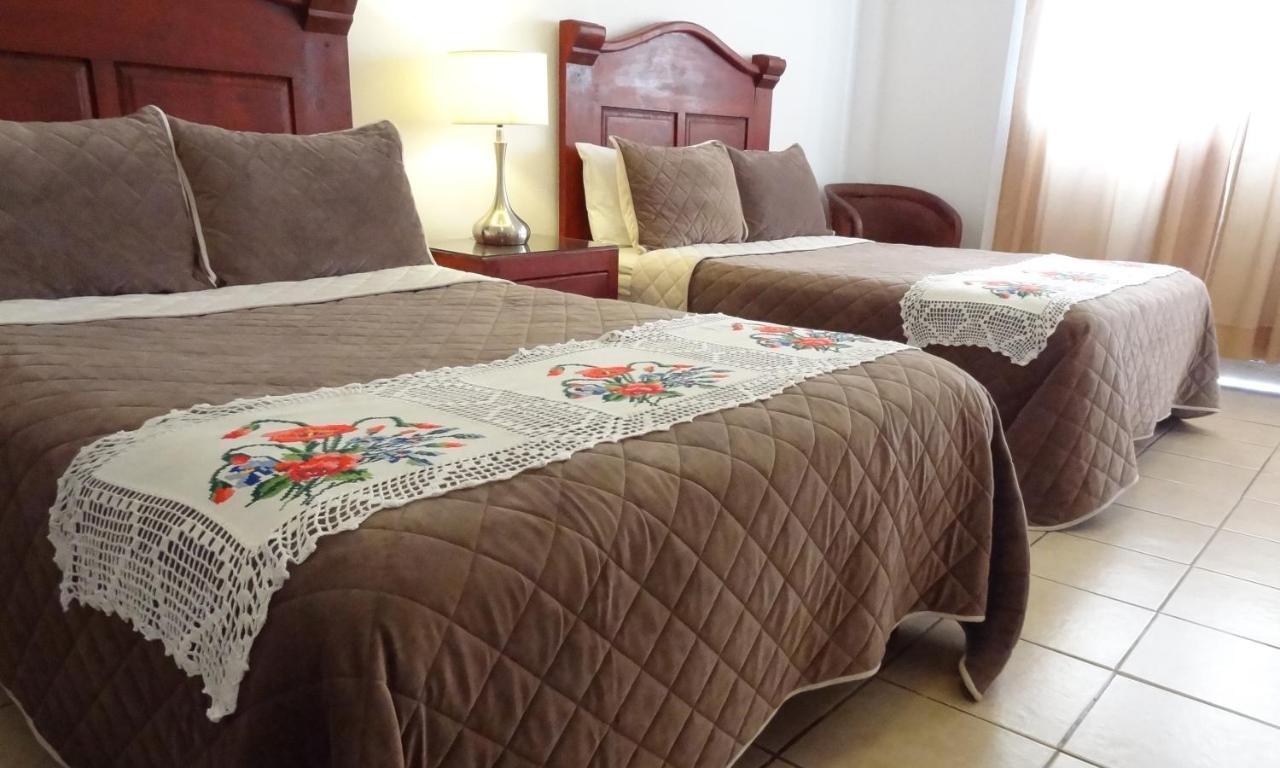 Hotel San Miguel Pénjamo Εξωτερικό φωτογραφία
